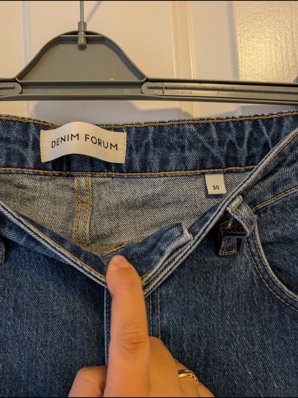 Denim Forum, Size 30, Mid-Blue Wide Leg Jeans - Picture 2 of 3